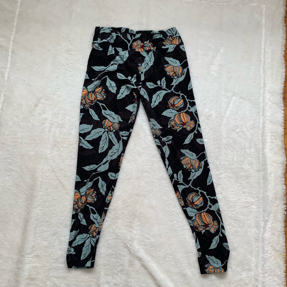 LulaRoe Tall & Curvy  leggings